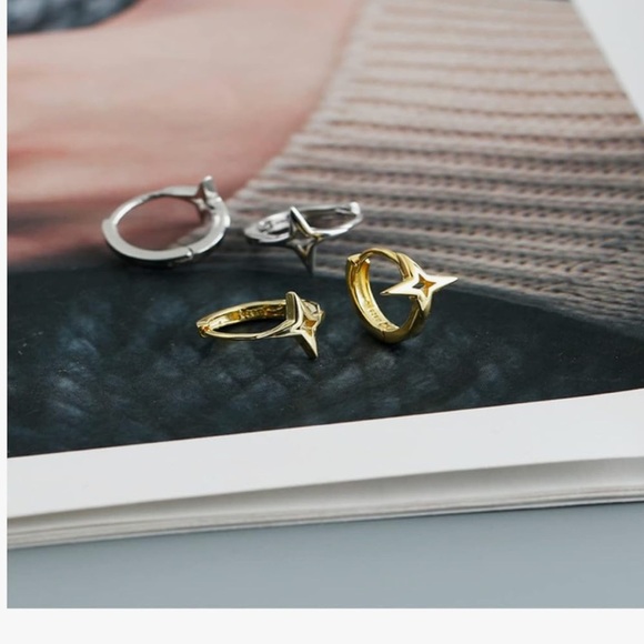 925 Sterling Silver Stunning Star Gold Earrings - Picture 6 of 10